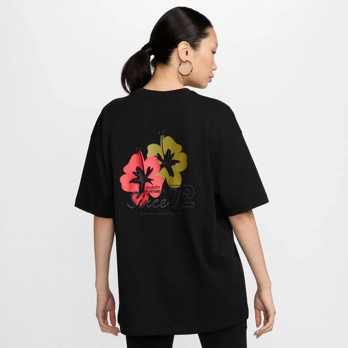 Nike Sportswear Women's Oversized T-Shirt