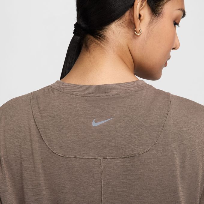 Nike One Relaxed Dri-FIT Short-sleeve Top