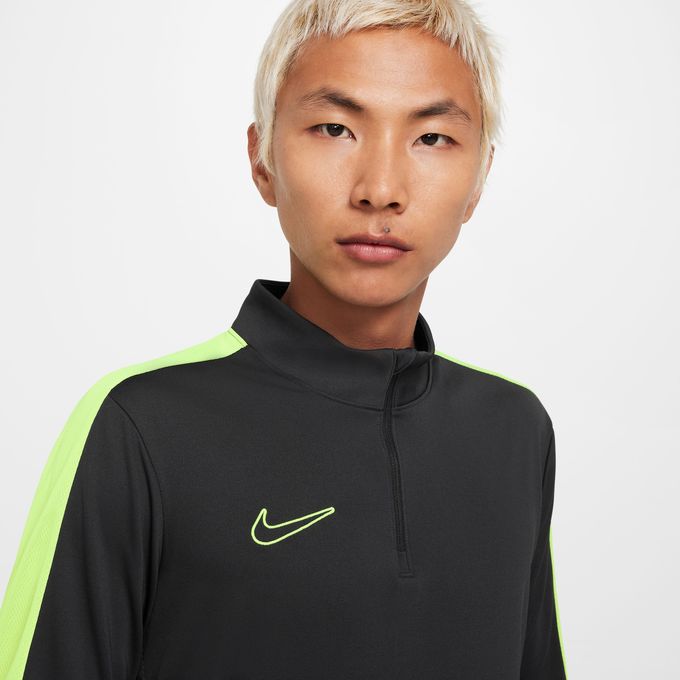 Nike Dri-FIT Academy 23 Short-Sleeve Training T-Shirt