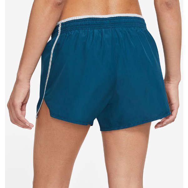 Nike Women's Dri-FIT Swoosh Run 10K Short