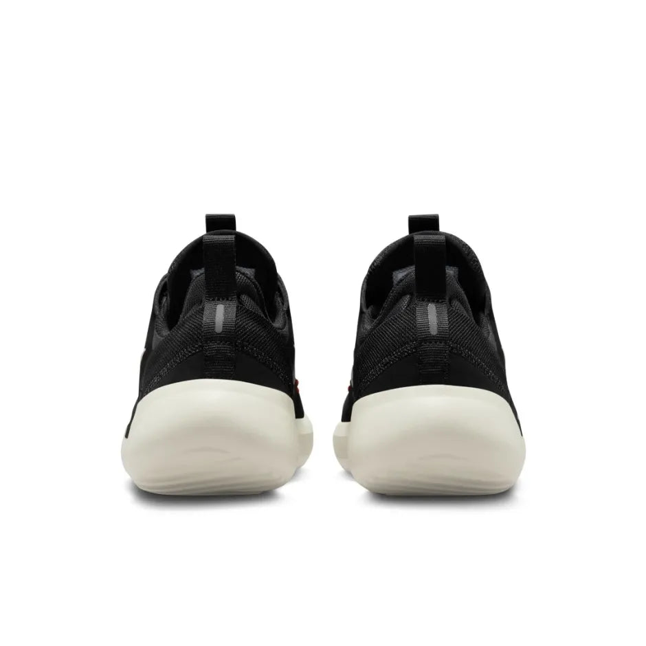 Nike E-Series AD