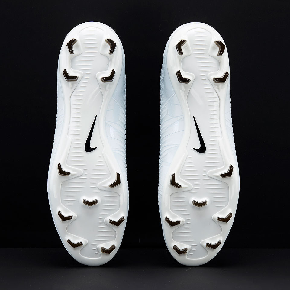 Nike Mercurial CR7 Veloce III Dynamic Fit Firm Ground Boot