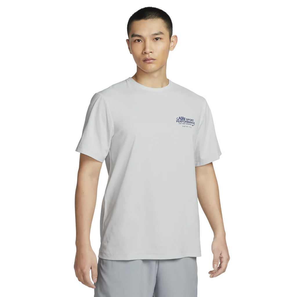 Nike Dri-FIT UV Hyverse Short-sleeve GX