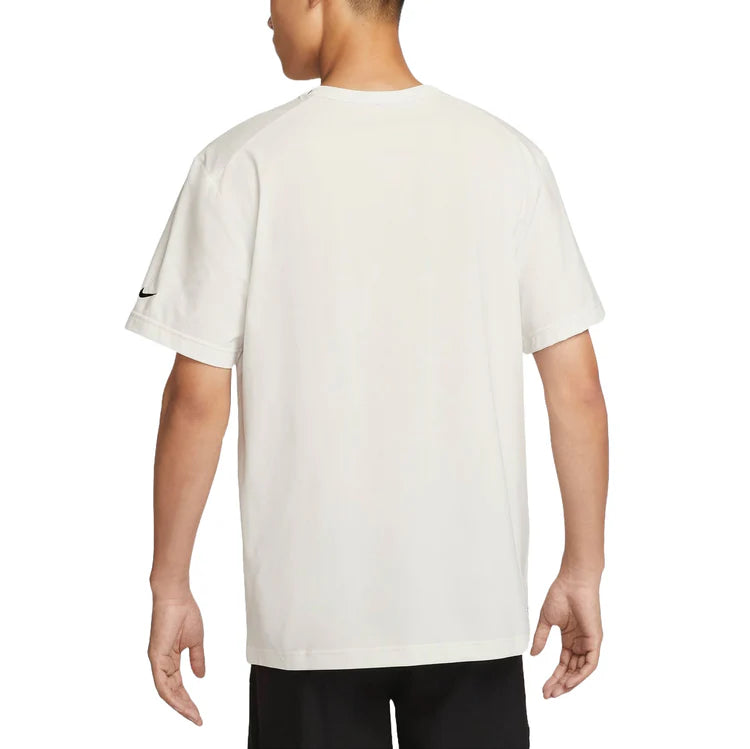 Nike Dri-FIT UV Hyverse Track Club