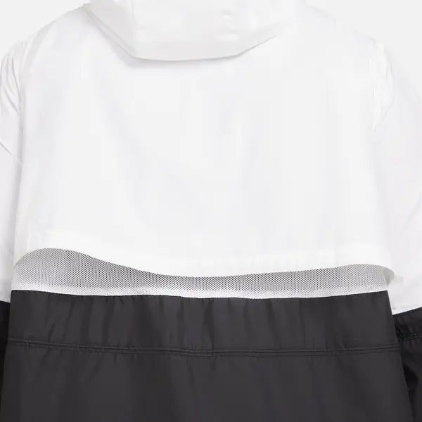 Nike Sportswear Women's Woven Plus Jacket