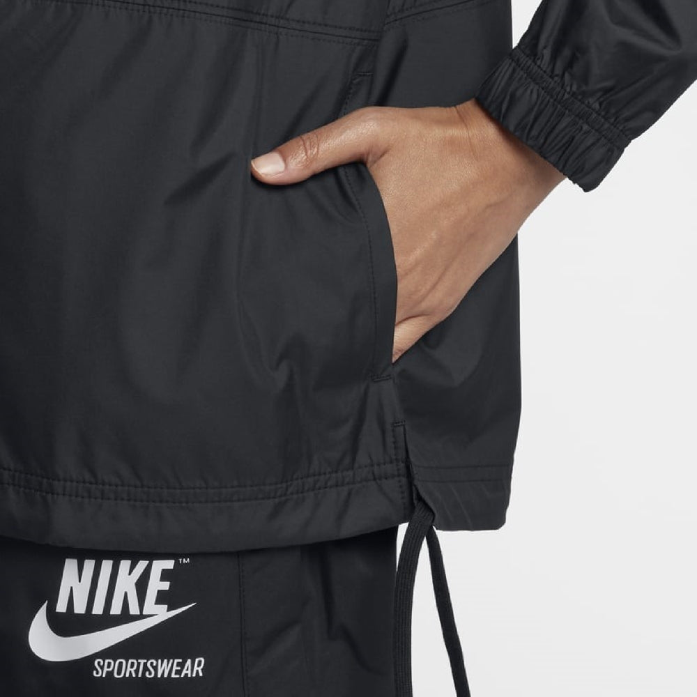 Nike Sportswear Essential Repel Woven Jacket