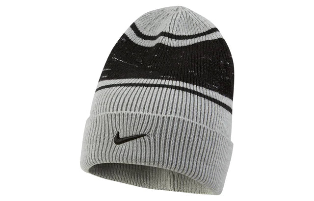 Nike Peak Knit Pom-Pom Beanie