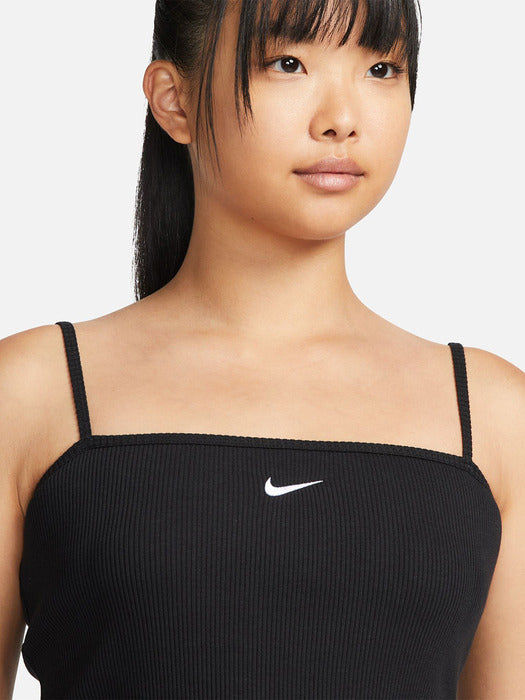 Nike Essential Ribbed Crop Top