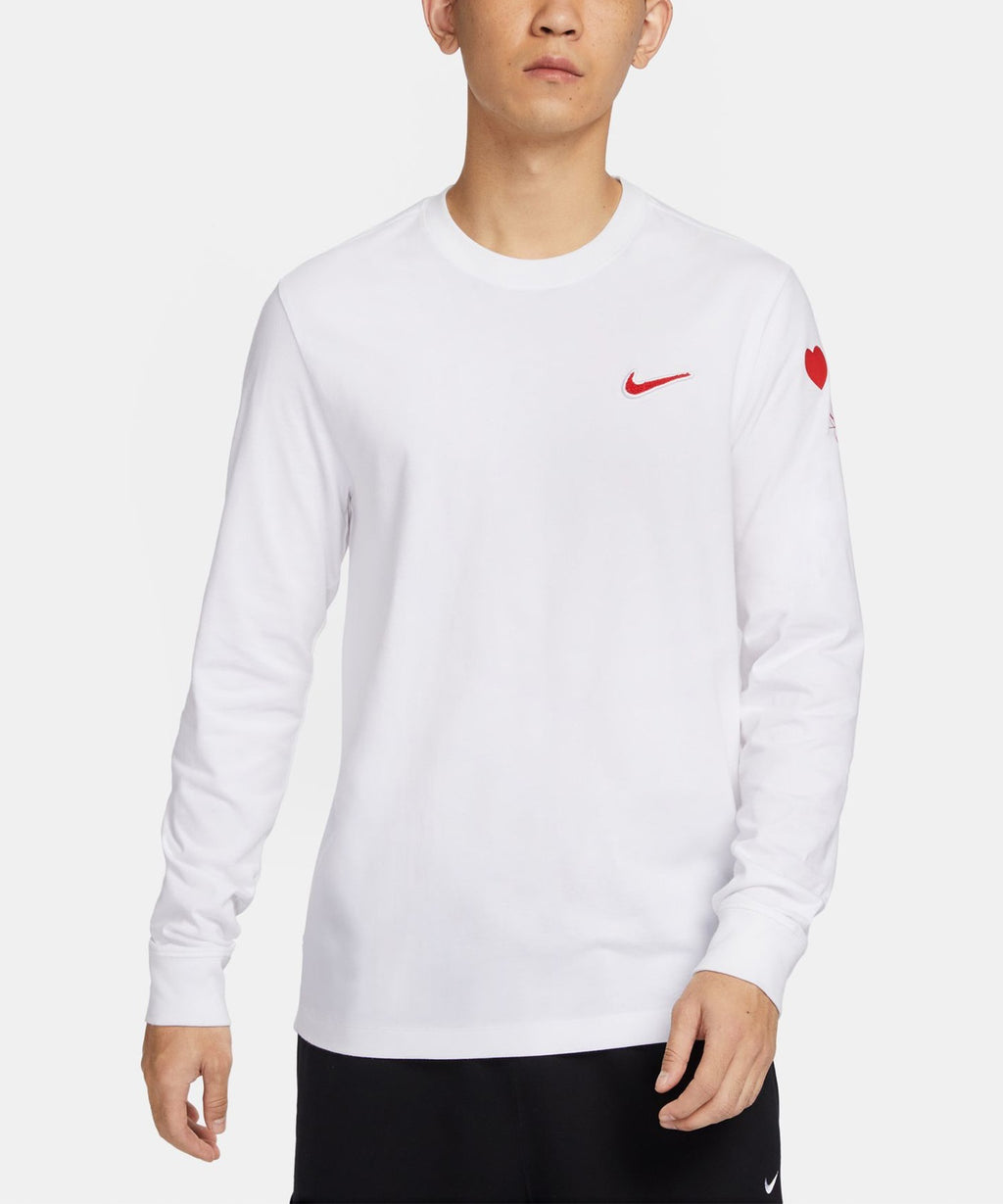 Nike Sportswear Heart and Sole Long Sleeve T-Shirt