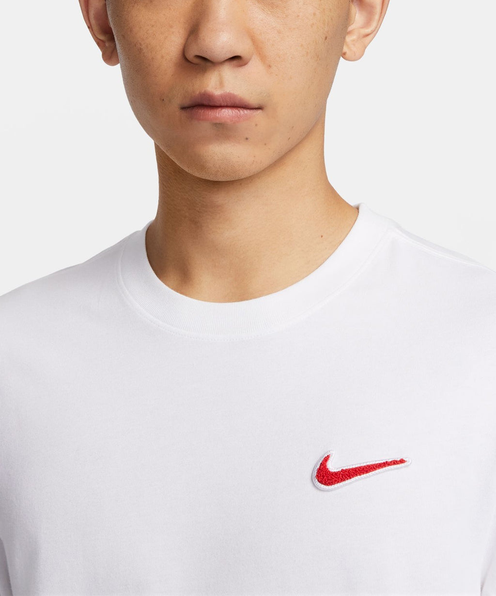 Nike Sportswear Heart and Sole Long Sleeve T-Shirt