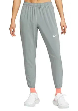 Nike Men's Essential Woven Pants