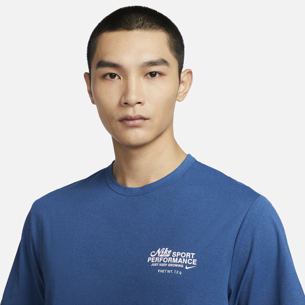 Nike Dri-FIT UV Hyverse Short-sleeve GX