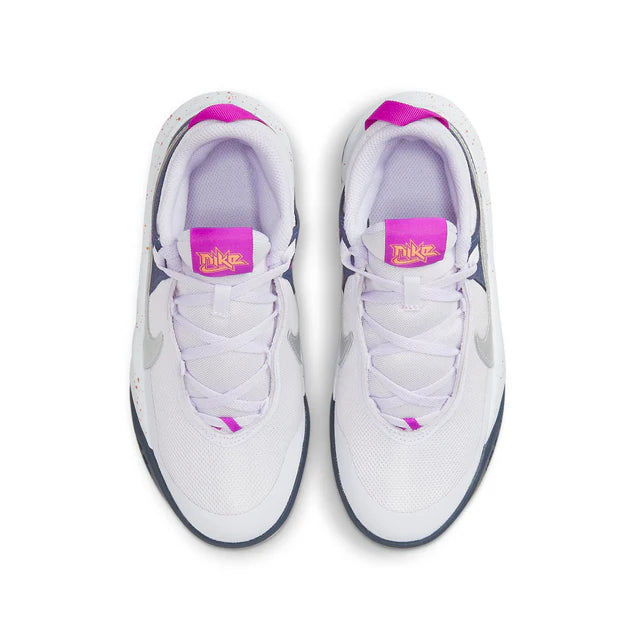 Nike Team Hustle D 10 SE Grade School Shoe