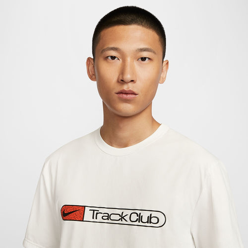Nike Dri-FIT UV Hyverse Track Club