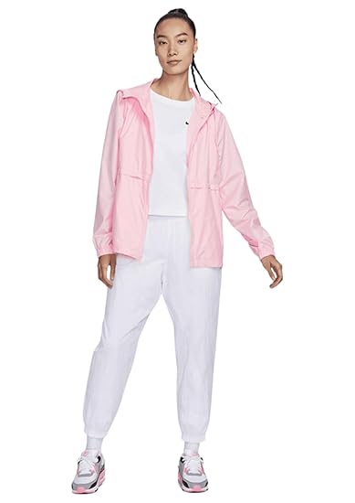 Nike Sportswear Essential Repel Woven Hooded Jacket