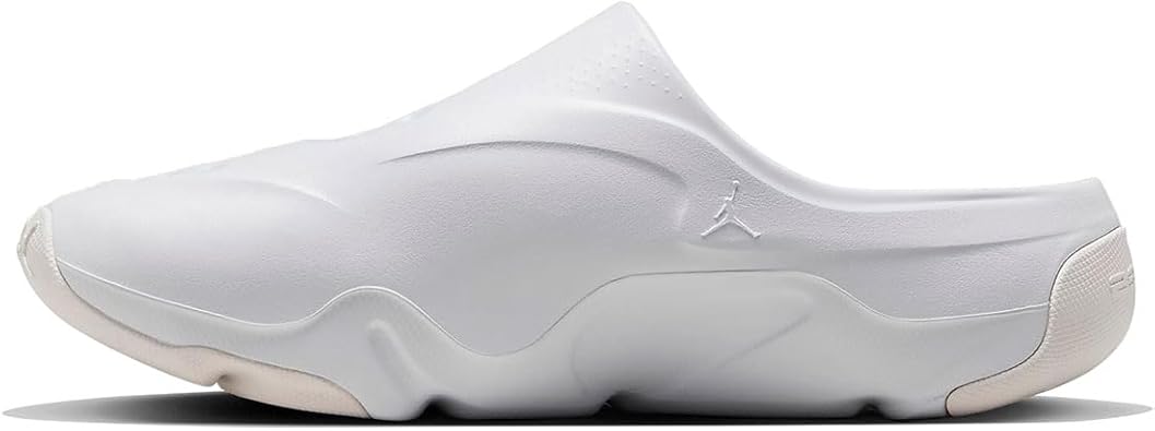 Nike Jordan Roam