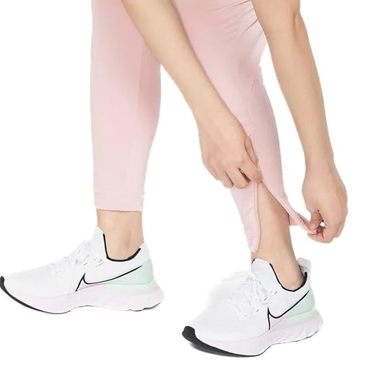 Nike Dri-FIT Swerve Women's Pants