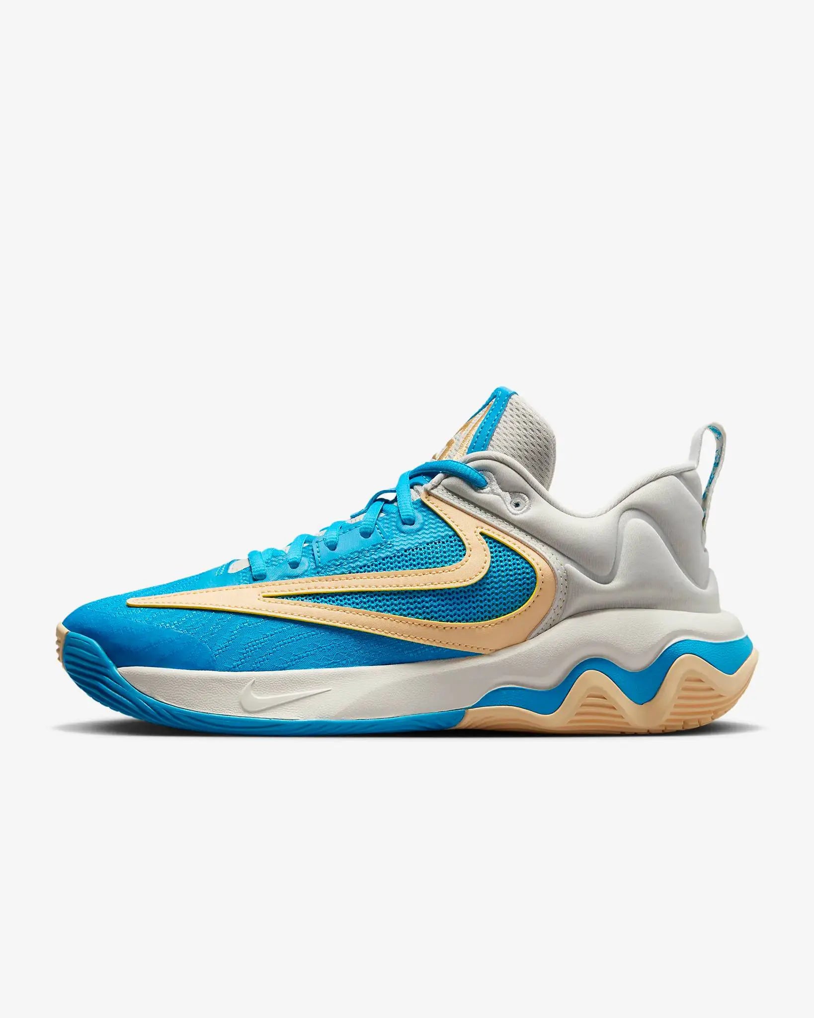 Nike Giannis Immortality 3 Engineered Performance