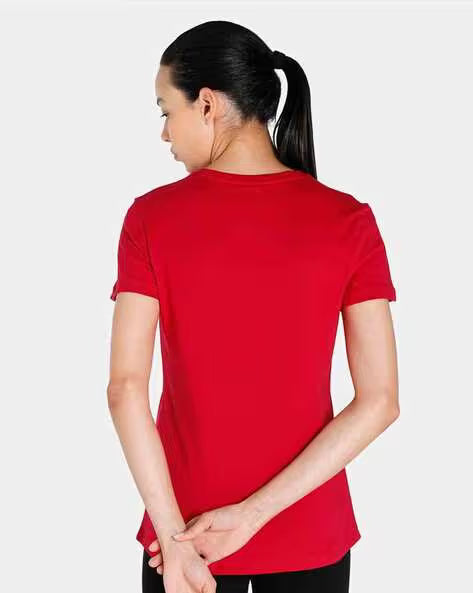Puma Women's USP Chest Cat Performance Tee