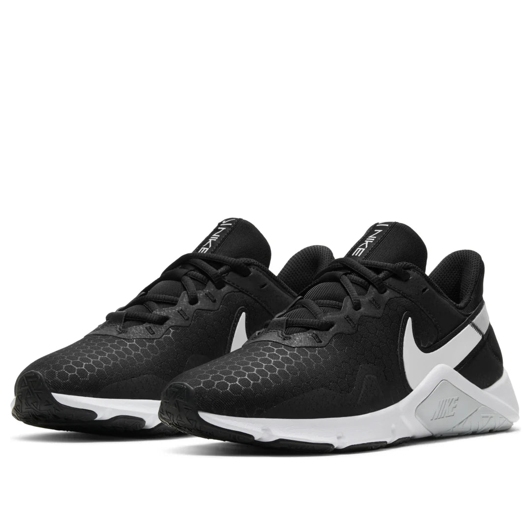 Nike Legend Essential 2