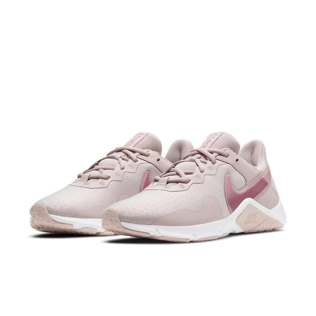 Nike Legend Essential 2