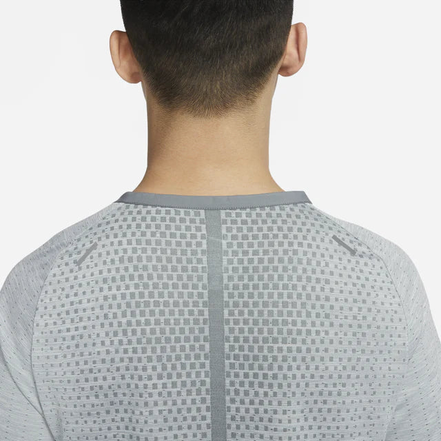 Nike Dri-FIT ADV TechKnit Ultra S