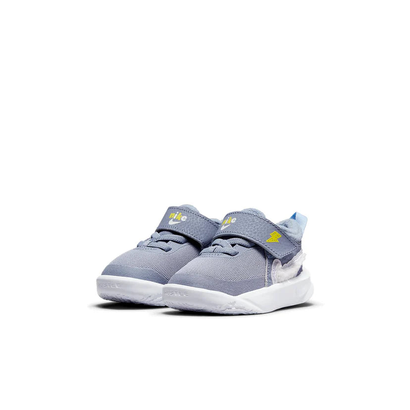 Nike Team Hustle D 10 Dream Toddler Shoe