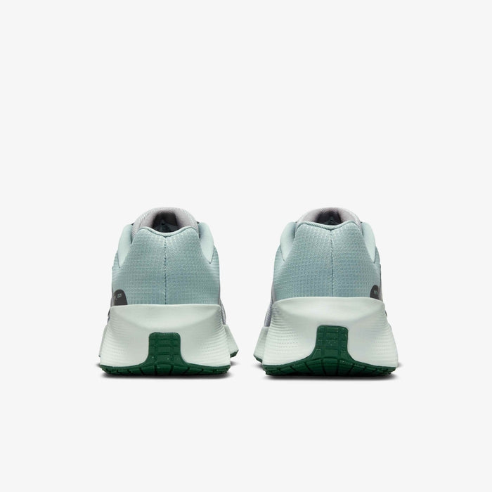 Nike Metro Tech