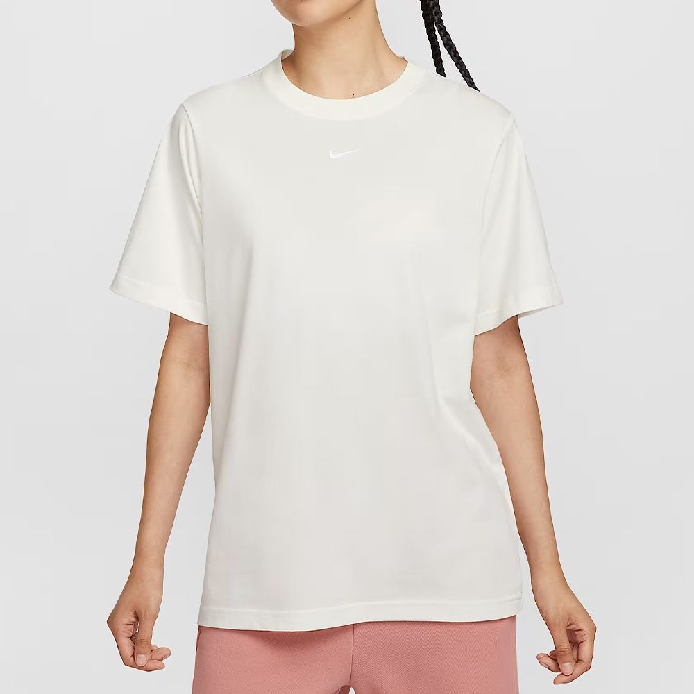 Nike Sportswear T-shirt Essential Label