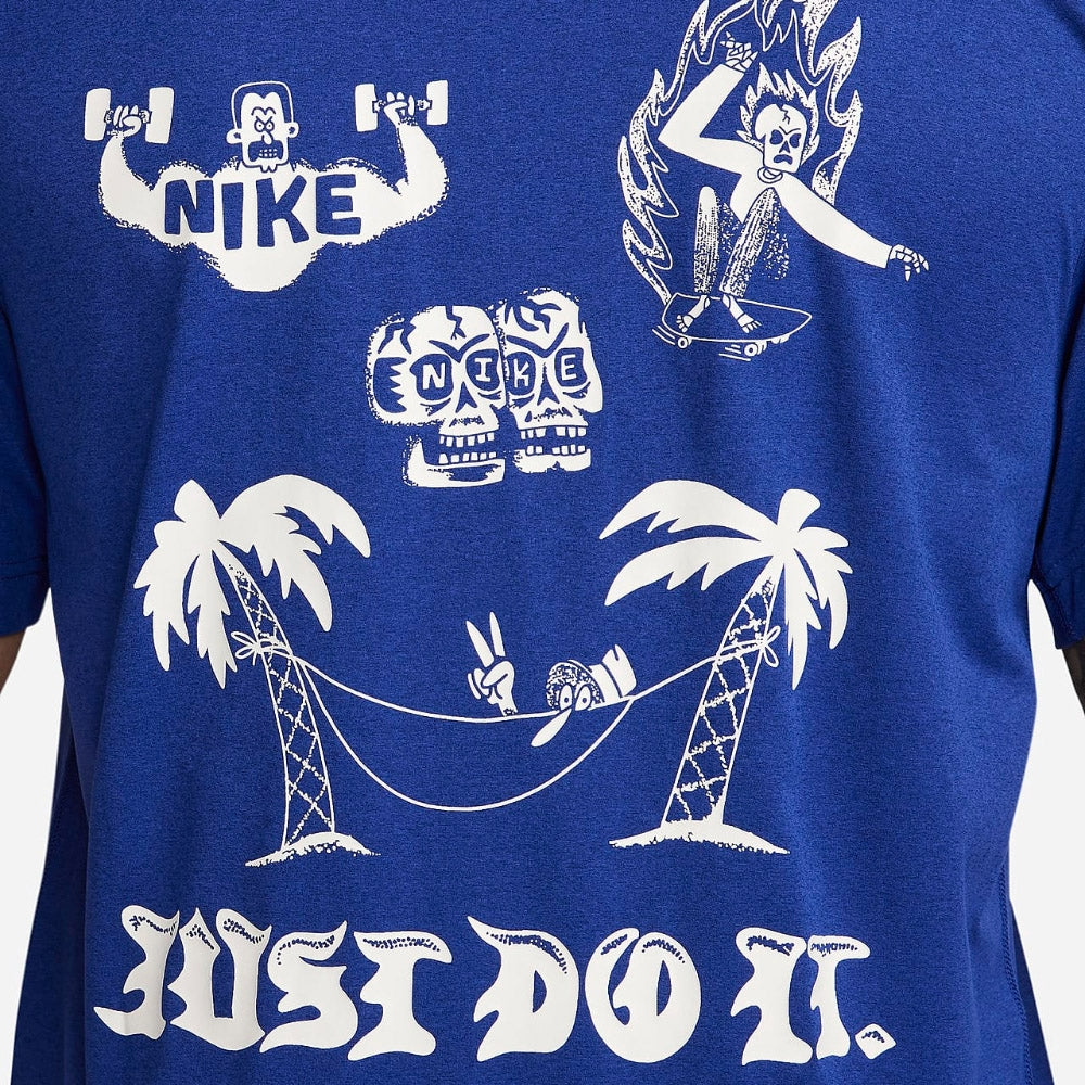 Nike Dri-FIT UV Hyverse Short-Sleeve Graphic Training Top