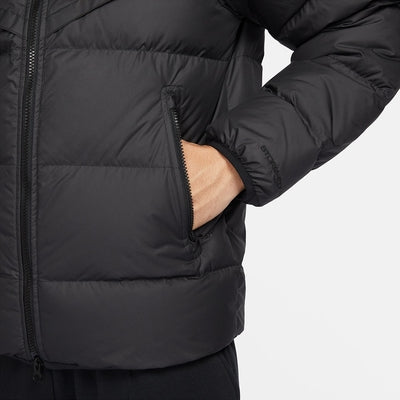 Nike Men's Field 650-Down Water-Resistant Hooded Jacket