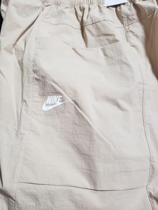 Nike Sportswear  Ultra-Light Woven Utility Shorts
