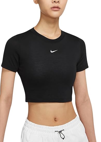 Nike Sportswear Essential Women's Slim Cropped T-Shirt