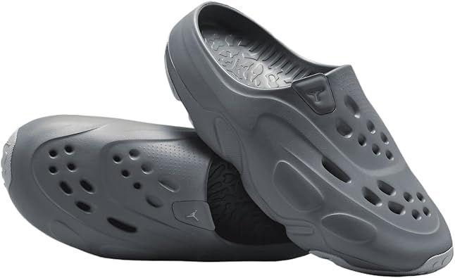 Nike Jordan Roam