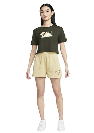 Nike Sportswear Women's Cropped T-Shirt