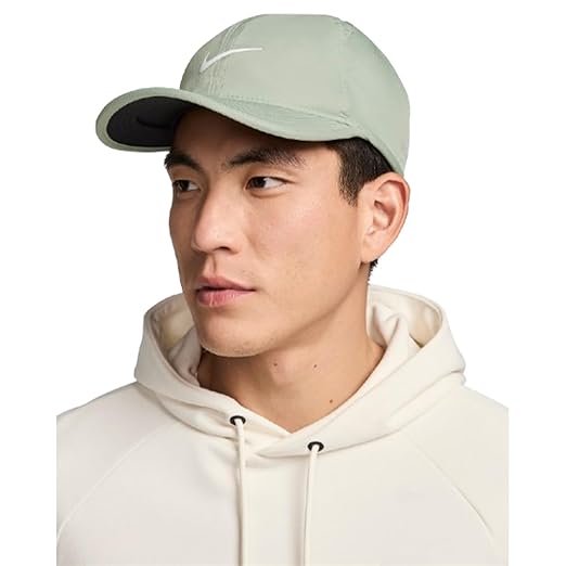 Nike Dri-FIT Club Unstructured Flat Peak Cap