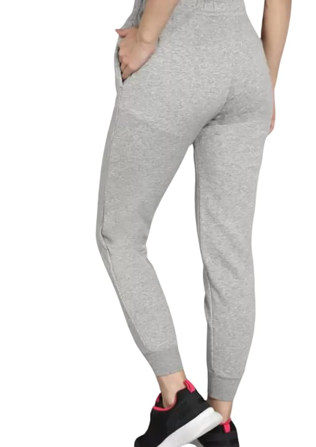 Nike Sportswear Women's Essential Mid-Rise Regular Fleece Pants