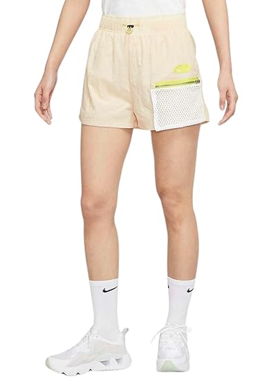 Nike Sportswear Icon Clash High-Rise Woven Shorts