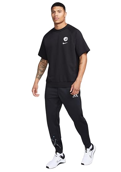 Nike Dri-FIT Fleece Short-Sleeve Crew Top