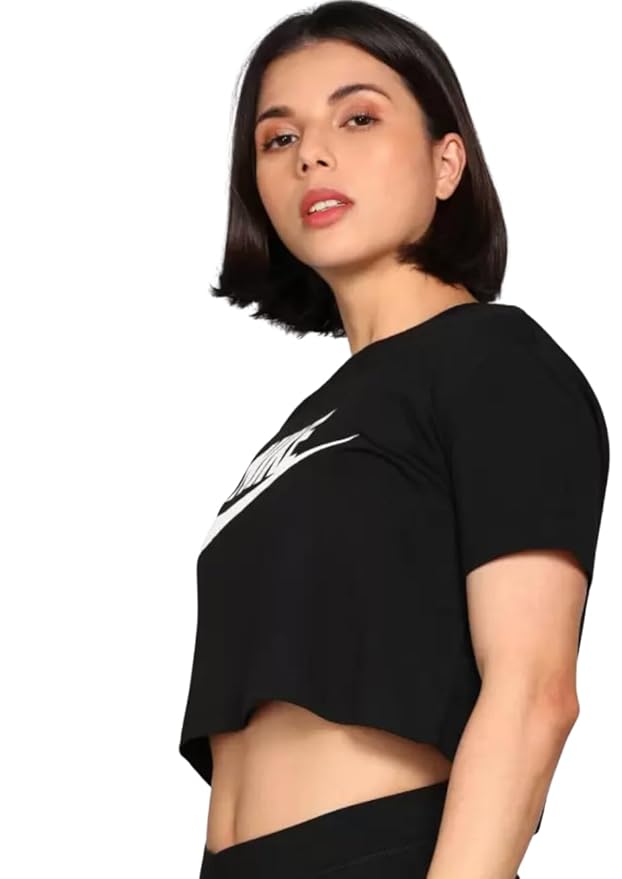 Nike Sportswear Women's Essential Icon Futura Cropped Top