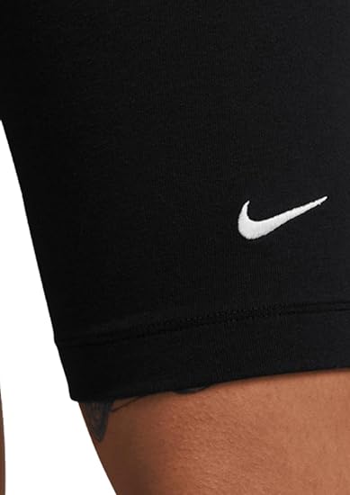 Nike Sportswear Women's Essential High-Rise Knee-Length Tights