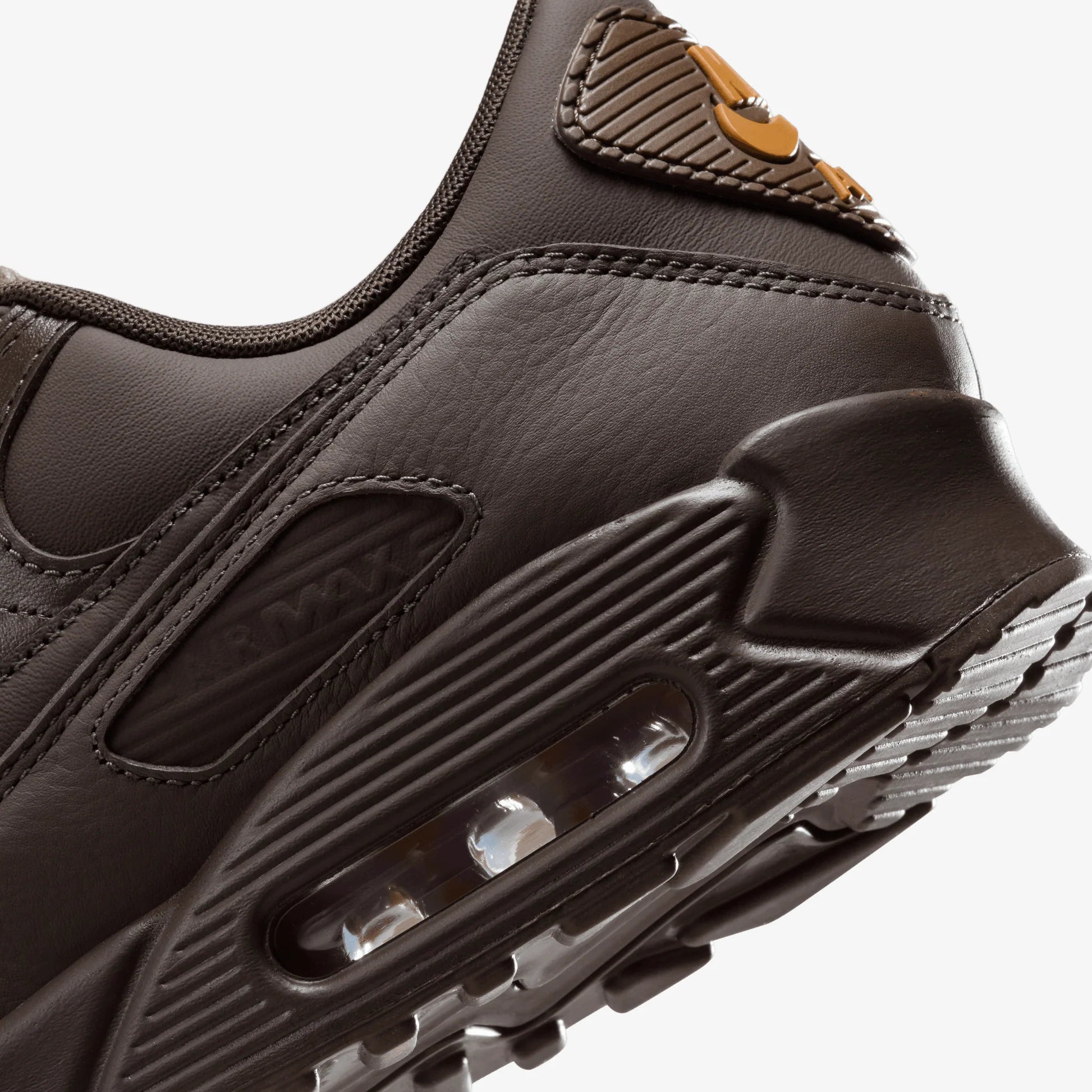 Nike Air Max 90 Essential Plus