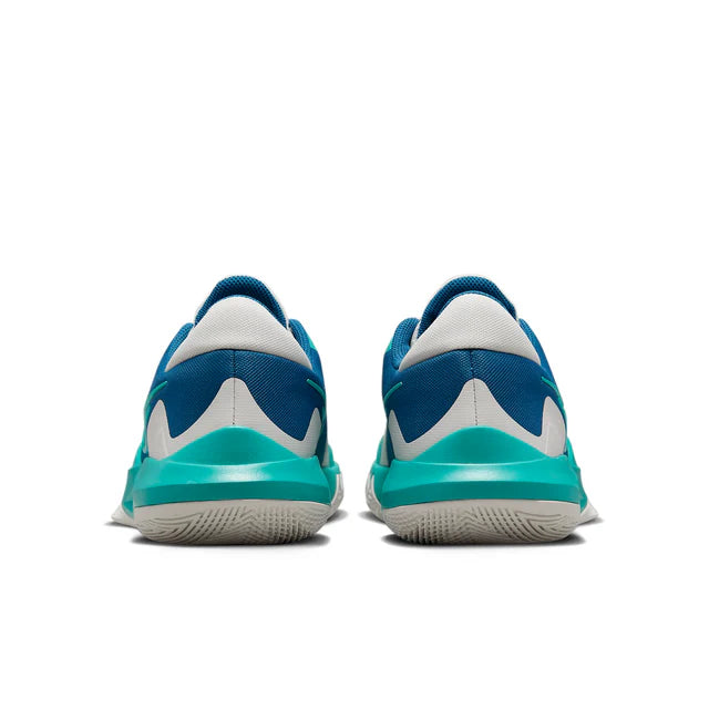Nike Precision VI