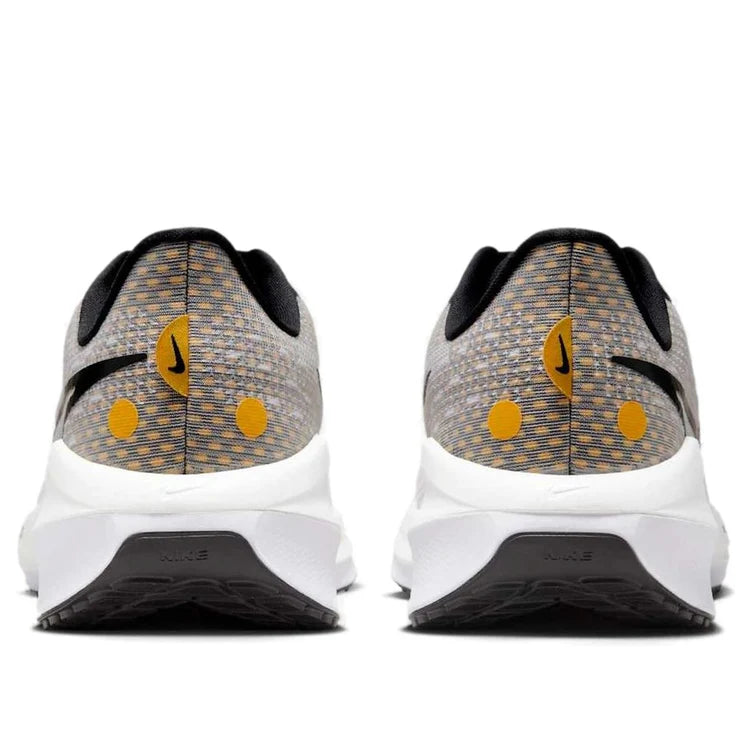 Nike Vomero 17 Road