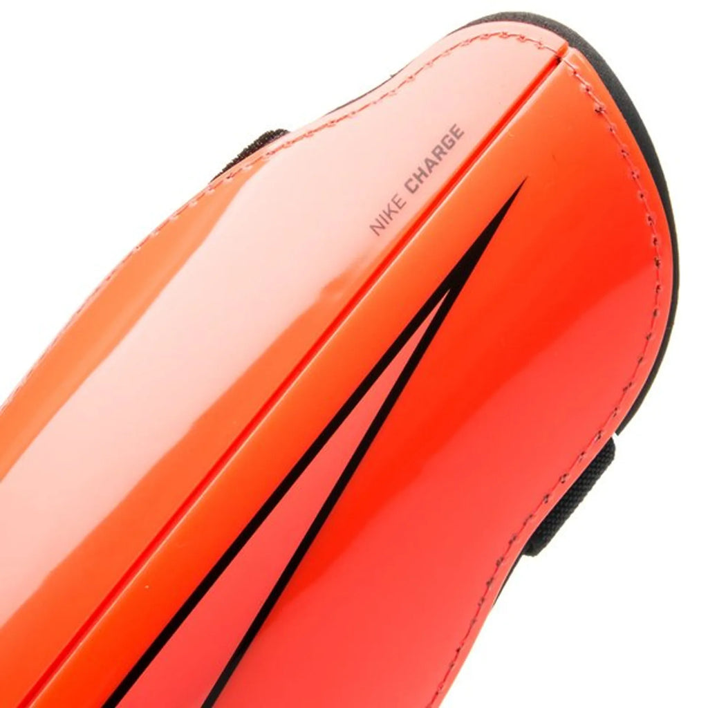 Nike Charge Guard