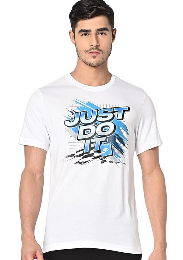 Nike Sportswear Men's Racing Graphic T-Shirt