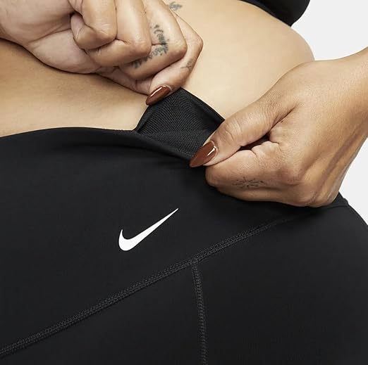 Nike Dri-FIT One Mid-Rise 7-Inch Leggings Pocket Short