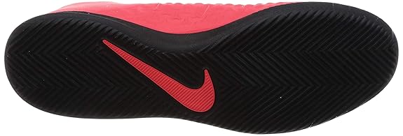 Nike Phantom Vision Club Dynamic Fit Indoor Soccer Shoe