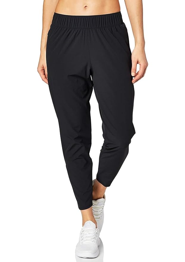 Nike Women's Essential 7/8 Plus Size Pants