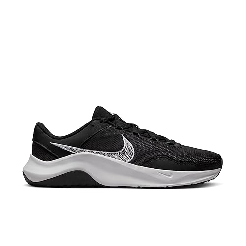 Nike Legend Essential 3 Next Nature